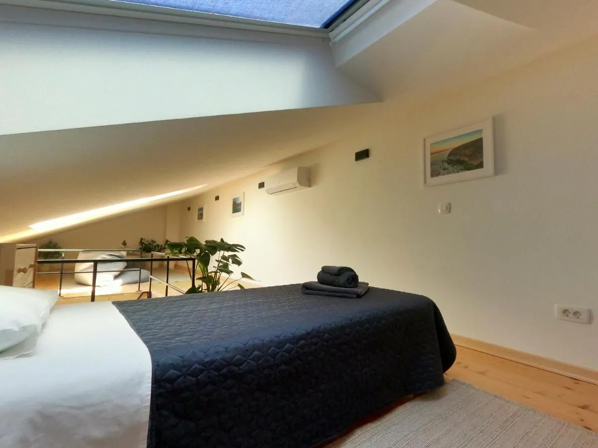 Gavan Apartment Cres